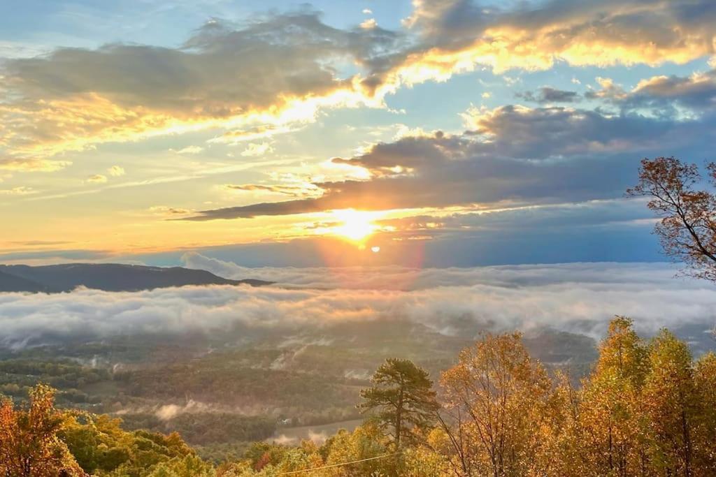 Blue Ridge Parkway Panoramic Paradise-60 Mile View Fancy Gap Zewnętrze zdjęcie